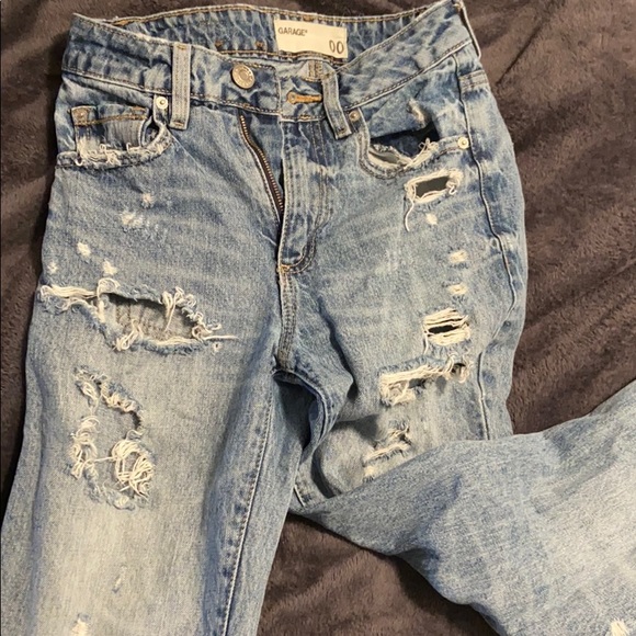 Garage mom jeans. - Picture 2 of 3